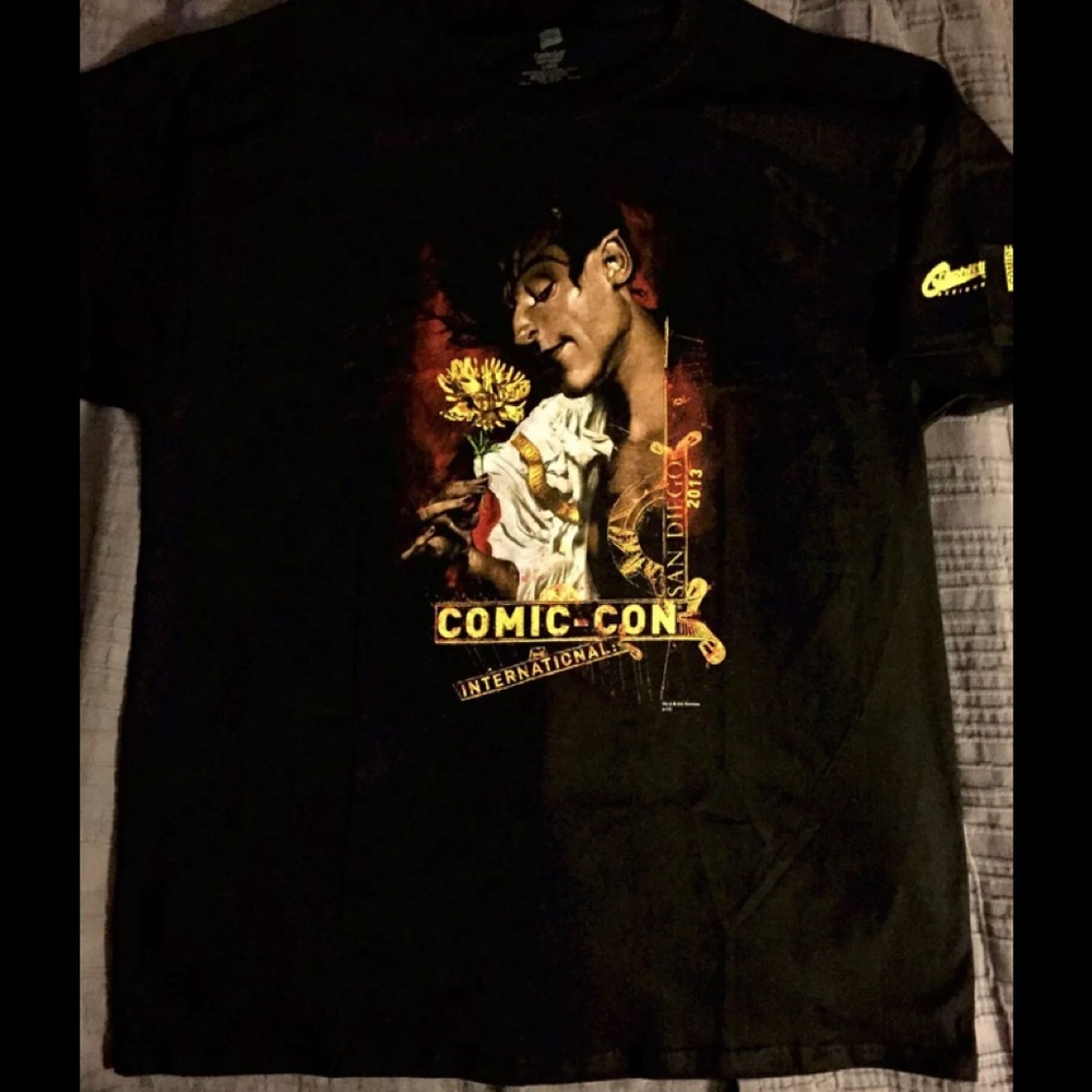 Morpheus Superhero Graphics Tshirt Mens sz L Comic-Con 2013 San Diego NEW-